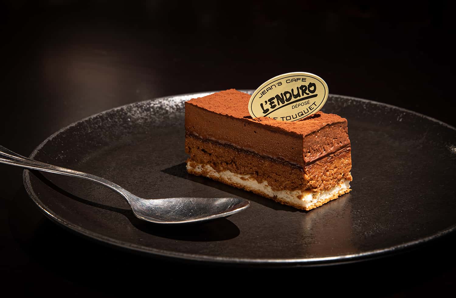 restaurant jeans cafe